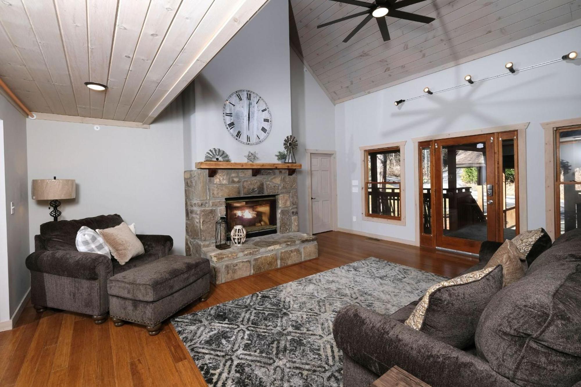 Rocky Top Lodge Гатлинбург Экстерьер фото